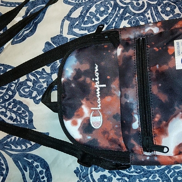 Champion small backpack - Picture 3 of 4